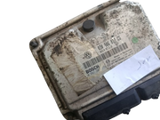 Calculateur moteur ECU VW Volkswagen Polo 1.4 030906032CG Bosch