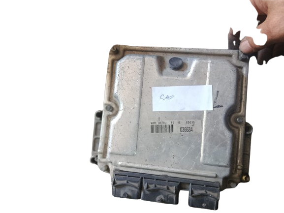 Calculateur Moteur PSA 2.0 HDI 036634 0 281 010 364 307 407 406 c5 xantia 2.0