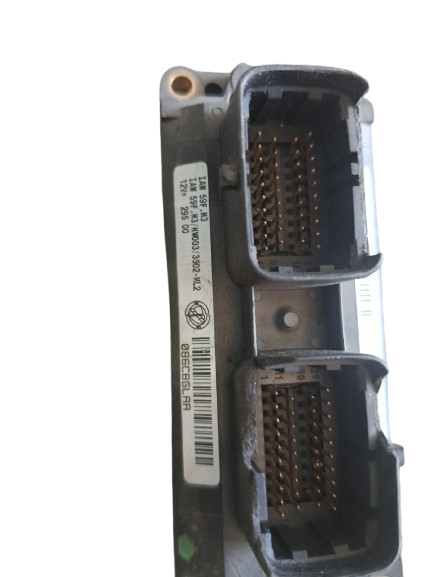Calculateur moteur ECU VW Volkswagen Polo 1.4 030906032CG Bosch