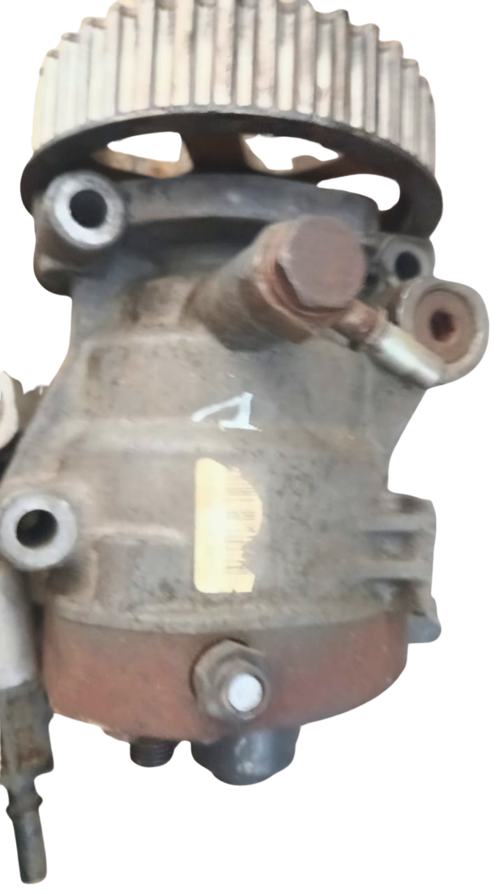 pompe d’injection haute pression Delphi – référence 8200423059 / R9042A041A – moteurs 1.5 dCi Renault / Nissan / Dacia / Suzuki.