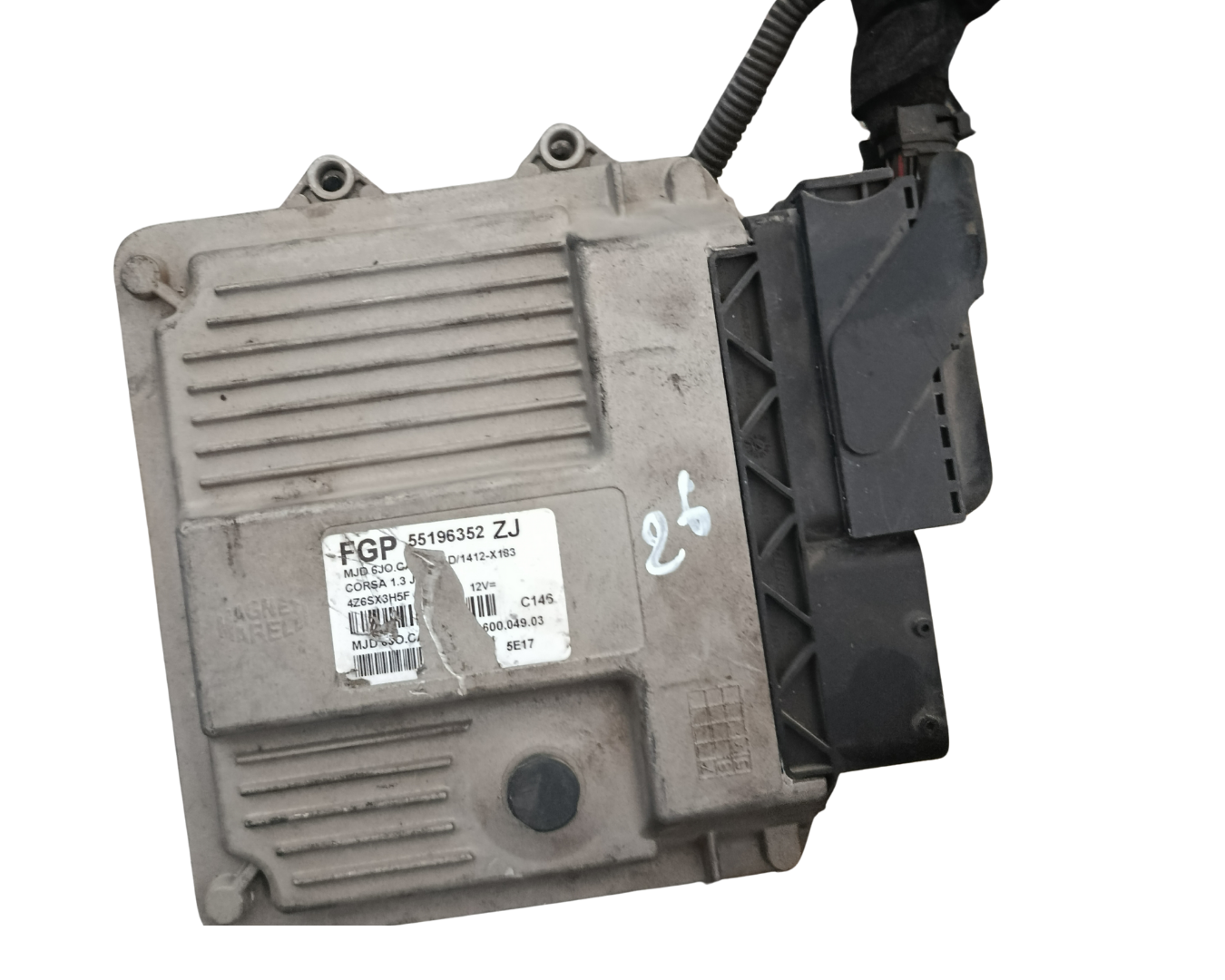 Calculateur moteur Magneti Marelli 55196352 ZJ / opel corsa c   combo c / 1.3 cdti