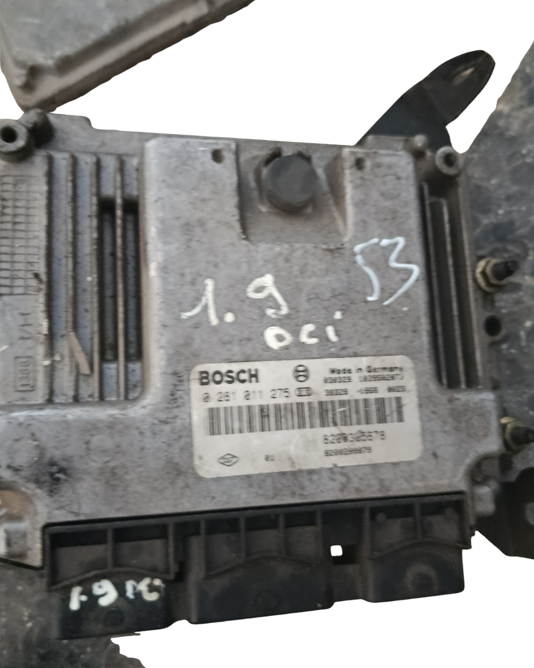 Calculateur Moteur Renault Mégane Scénic 1.9 DCI Bosch 0 281 011 275, 8200305678, 0281011275, 8200269878 (Copie) (Copie)
