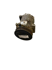 Compresseur/pompe de climatisation 8200600110  ,  01140543 Dacia/Renault