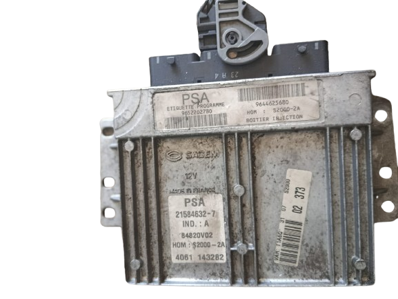 Calculateur Moteur Peugeot 206 1.4 Sagem 21647072-1 40409S05 HOM:S2000-2A 9644235680 9644625680-00
