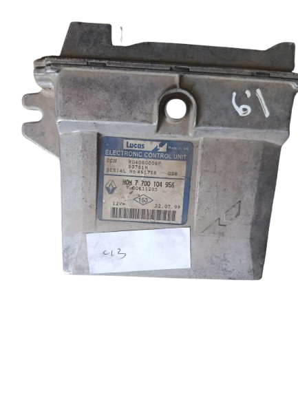 Calculateur Moteur Renault Mégane 1.9D HOM 7 700 104 956
