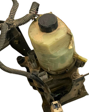 Pompe De Direction Assistée Ford  4M513K514BD  1.6 tdci2.0 tdci /focus 2 c-max (214) kuga 1 (c394) /