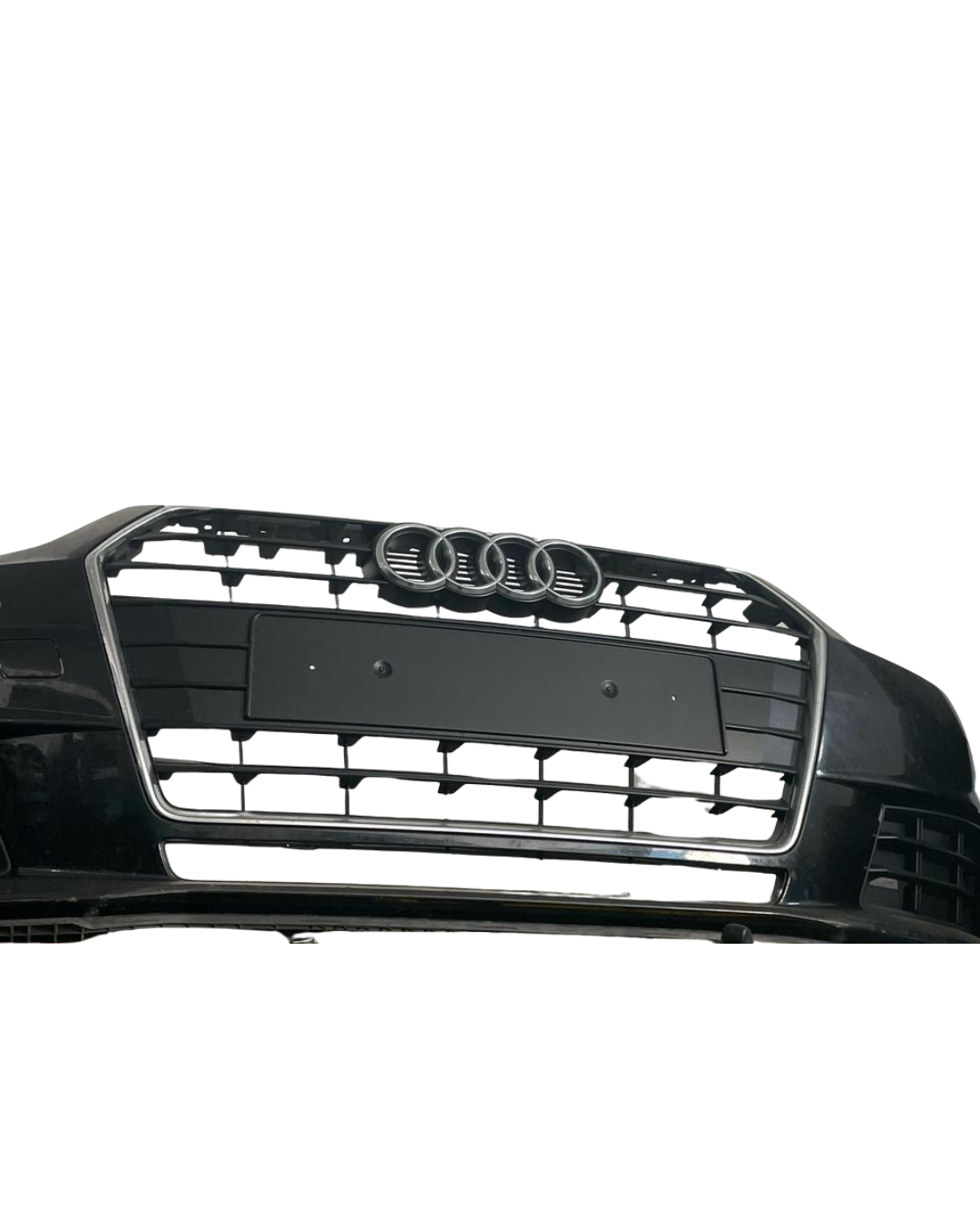 masque avent complet  + phares  + bloc radiateur  audi A4  A3  2018
