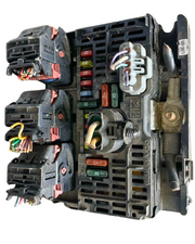 Calculateur BSM-L06-00 PSA 9657718780 S118983006K Siemens 1.6 2.0 /c4 1 2 c4 picasso grand picasso c5 2 307 307sw  407/