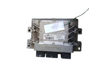 Calculateur moteur ECU Renault Twingo 1.2 Siemens S120201107 A, S120201107A, 8200438381, 8200400246