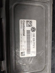 calculateur 03e906019n  5wa11012 calculateur  polo7