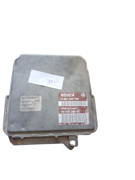 Calculateur Moteur ECU Peugeot 106 (S1) 0261200708 9613328680