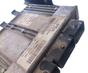 Calculateur 9650825180 9642222380 21584228-3  1.4 8v c3 206 xsara berlingo