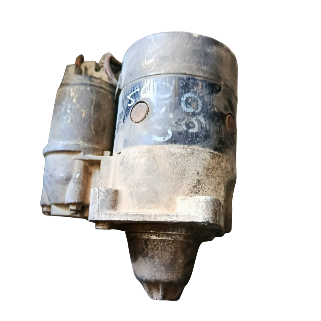 démarreur avec la référence 8200 369 521 pour les modèles Renault Clio et Kangoo 1.2&nbsp;