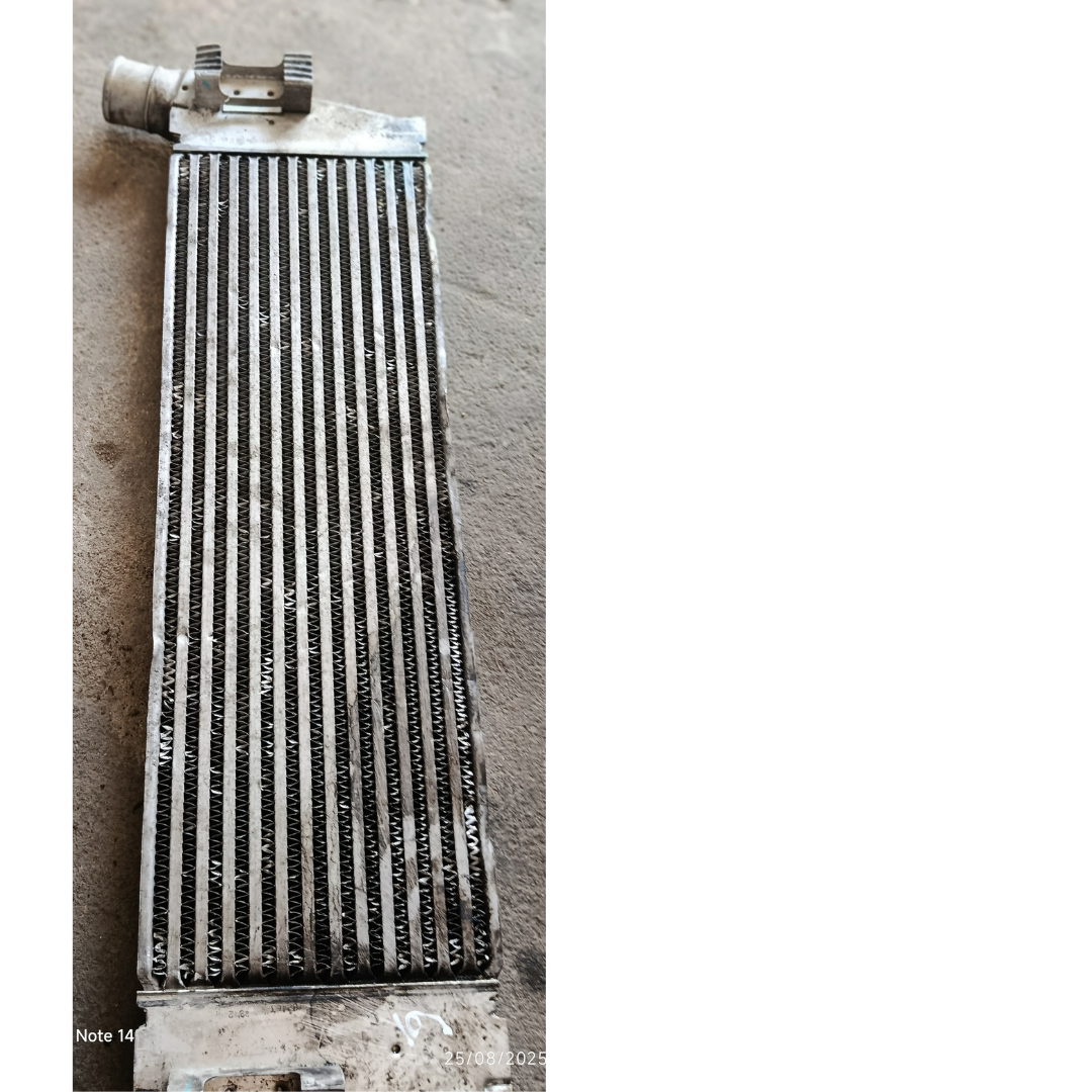 Intercooler echangeur d air&nbsp; air-air – Réf.&nbsp;8ML 376 719-031 megane 2&nbsp; senic 2 grand senic