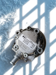 pompe de direction assistée référence 9685555580 partner 2 berlingo2  1.6 hdi