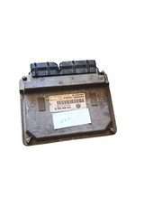 Calculateur VW 03E906033R 5WP44224 02 Siemens  polo 4 ibiza fabia 1.2