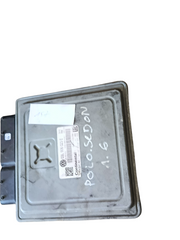 calculateur de référence 03L906023E 5WP42841AA polo 4  fabia  ibiza  sodan 1.6