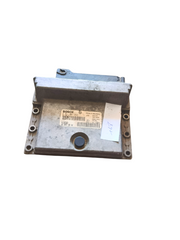 le contrôleur  calculateur PSA de référence 0281001262 9624519580 : xantia; 406 xsara 1.9