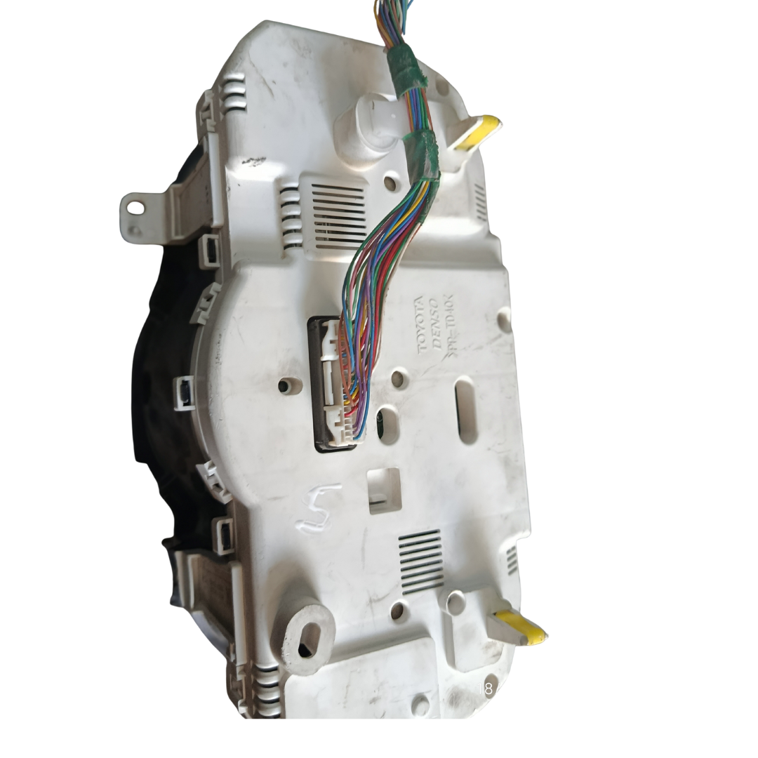 Compteur de vitesse / groupe d’instruments Toyota réf. 83800-42D03 – RAV4 2.0 2.2 2.4
