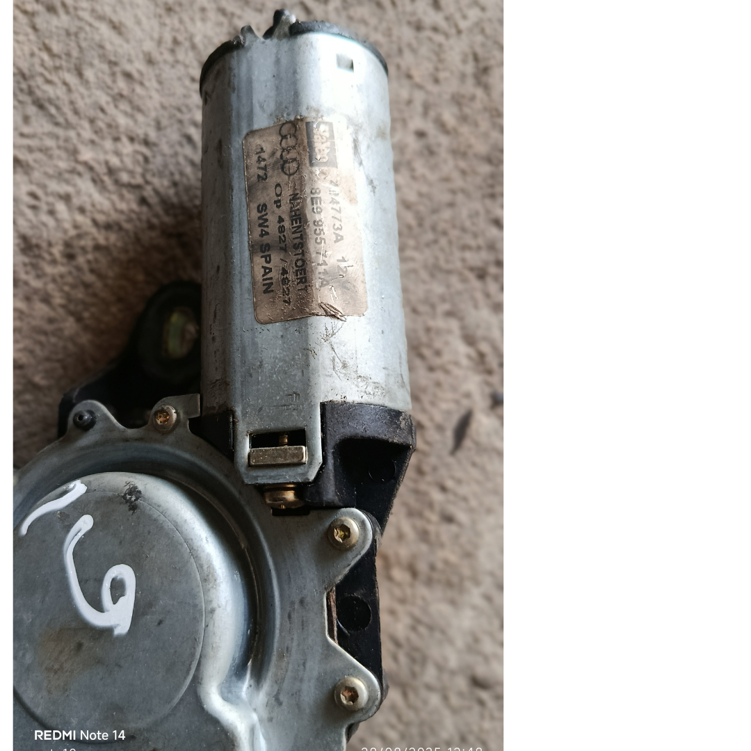 Moteur d’essuie-glace arrière 8E9955711A AUDI A3 A4 A6 Q5 Q7