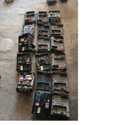 Boîtier de fusibles – ref 1K0937125A / 0-1718130 GOLF 5 JETTA 5 GOLF PLUS EOS a3 LEON OCTAVIA  1.4 1.9