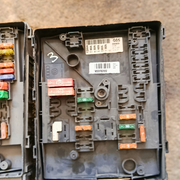 Module de boîte à fusibles – ref 3C0937125 / 6359-2777 B6  CC 1.9 2.0