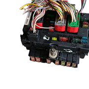 Boîtier de fusibles BSM B3 – ref 9646405280 206 307 406 XSARA C5 BERLINGO 2.0 HDI  DELPHI