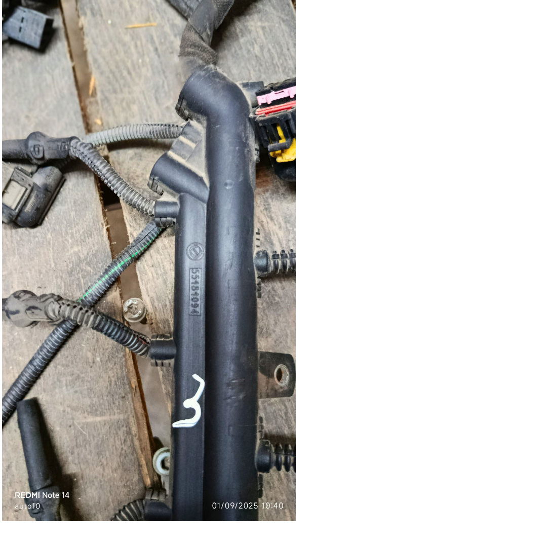Faisceau de câbles compartiment moteur&nbsp; ref 55181094 CORSA D SWIFT FIORINO&nbsp; 1.3 MTJ