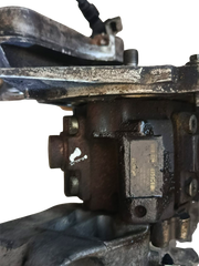 pompe d’injection Bosch – référence 8200679828 – moteur Renault / Nissan 2.0 dCi M9R.