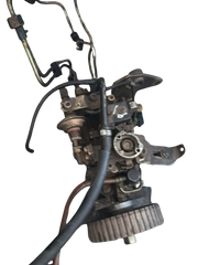 pompe d’injection Bosch – Peugeot 405, 306,Citroën ZX,Xantia ,Fiat Scudo / Ulysse I1.9 TD – Références : 0460494370 / 7404642591.