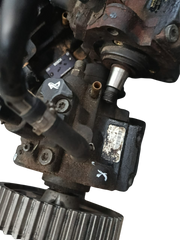 pompe d’injection haute pression Bosch – Citroën C8/Peugeot 807/ Fiat Ulysse/Lancia Phedra/2.2 HDi