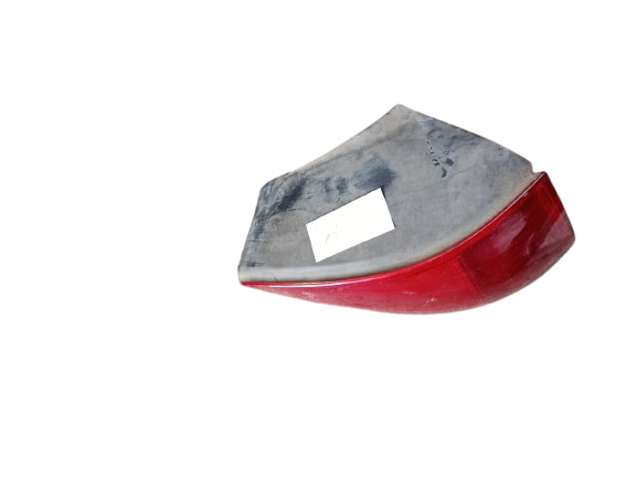 Feu Arrière Gauche (Tail Light Lamp - Rear Left) pour Audi A3 2000 1.9L&nbsp;