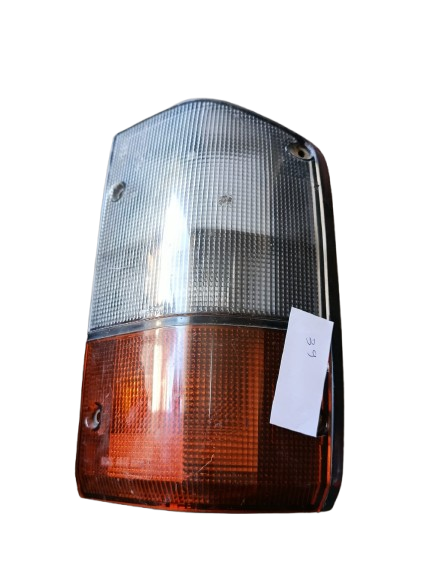 Feu Arrière Gauche pour Nissan Patrol Y60