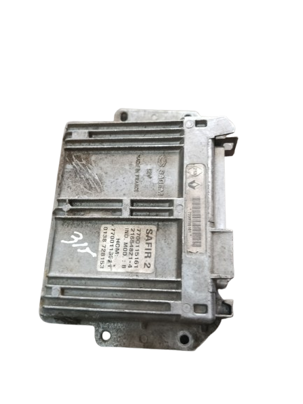 Calculateur Moteur - Réf. Renault/Siemens S122326114A / 8200843713 / 35310