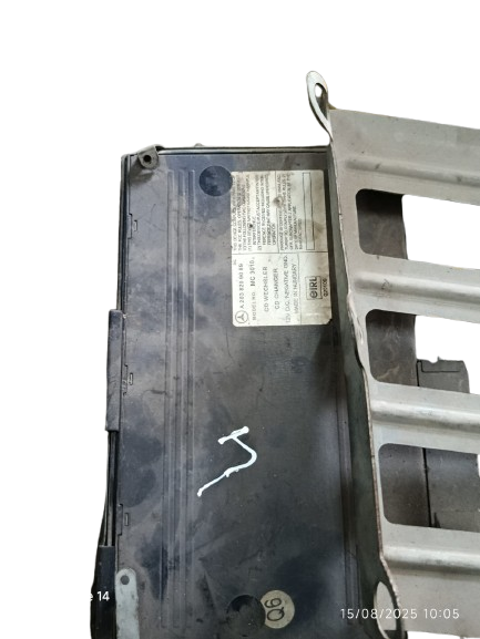 Changeur CD MERCEDES-BENZ CL55 AMG (2003) - Réf. OEM : A 203 820 90 89