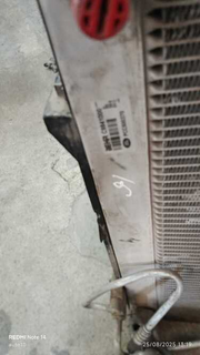 Radiateur amp Pièces de Refroidissement - Pour BMW Série 1 E81/E82/E87/E88 (2004-2013) - Réf. 11074810, 18030499