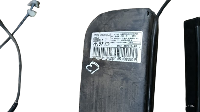 Airbag Siège Conducteur Gauche 1.6/2.0 - FORD Focus II / C-MAX I / Volvo S40 II / V50 - Réf. 4M51-A611D11-AD / 4M51A611D11AD