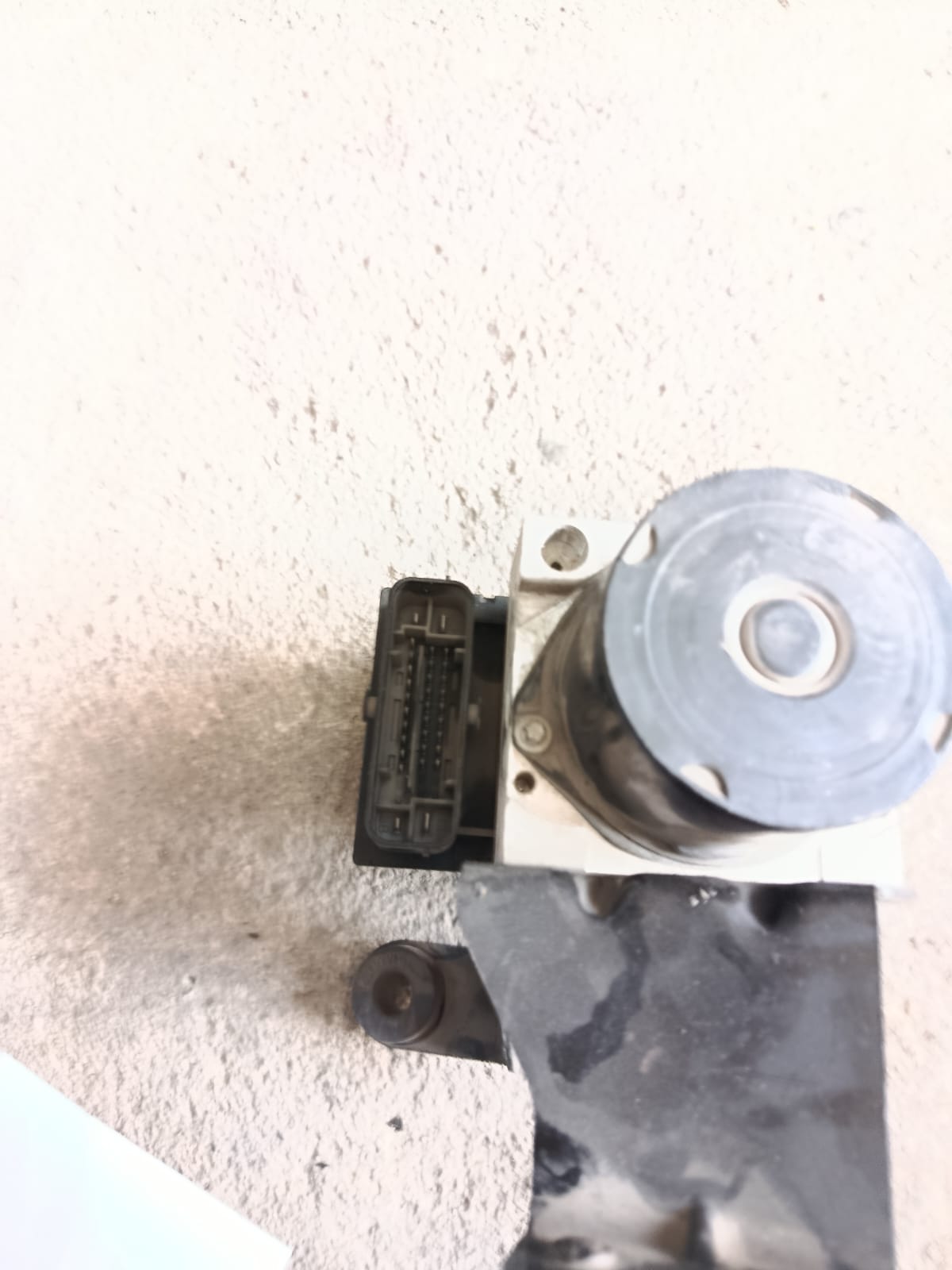 Pompe ABS Références : 6Q0 907 379 AF 0002 / 6Q0 907 379 AF H05 Seat Ibiza 6L