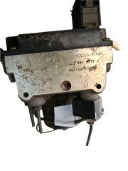 Pompe ABS Bosch 0 265 247 007 (réf. 002431112J) cls  classe E classe A classe B classe E