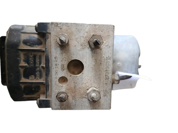 Pompe ABS Bosch 0 265 232 077 megane scenic laguna  clio