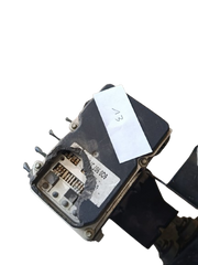 Pompe ABS Bosch 0 265 231 712 (réf. 600614117S) ibiza polo golf5 jetta5 touran caddy a3