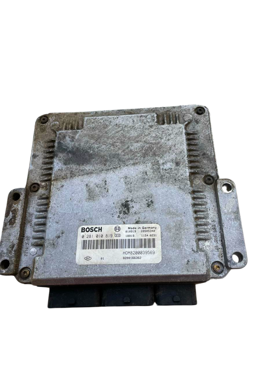 Calculateur 0281010819, 8200039569, 8200166362  Bosch CLIO  MEGANE SCENIC  MODUS KANGOO LAGUNA  1.5DCI   1.9JTD