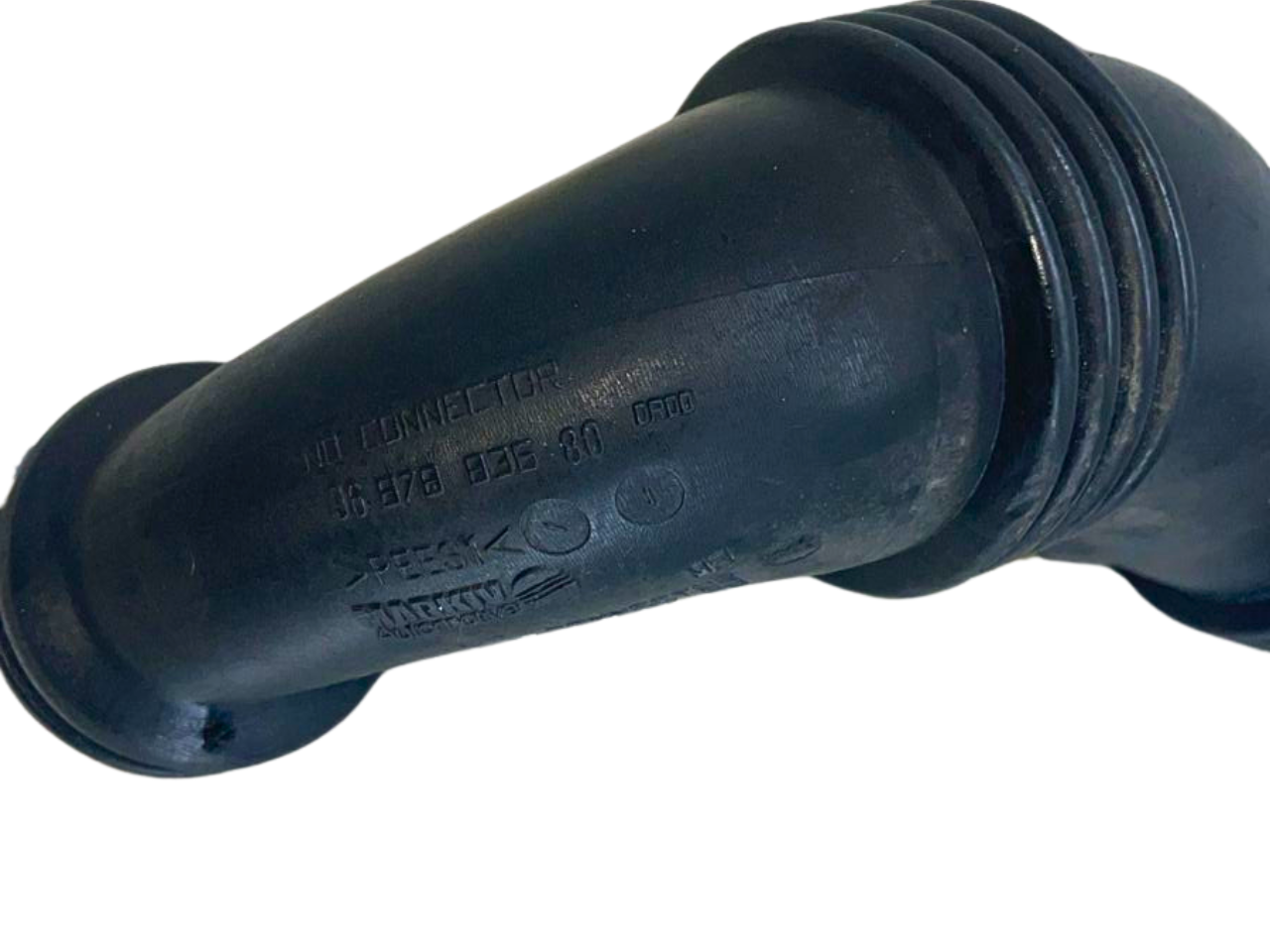 Tuyau D’air Citroen Peugeot  C4 C3 208 308 1.6HDI 8v 1434E2