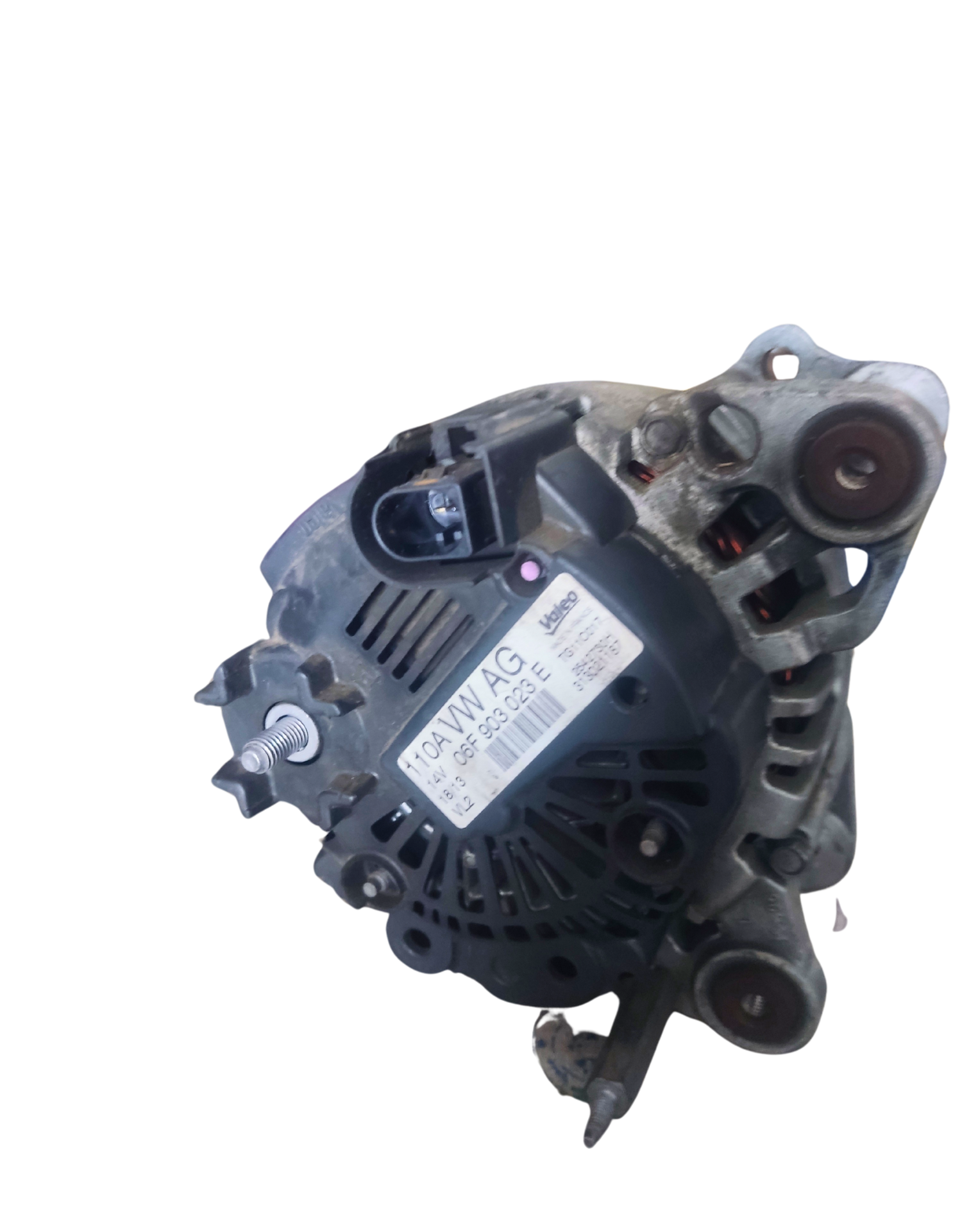 Alternateur VW AG 06F903023C TG14C011 Valeo 140A