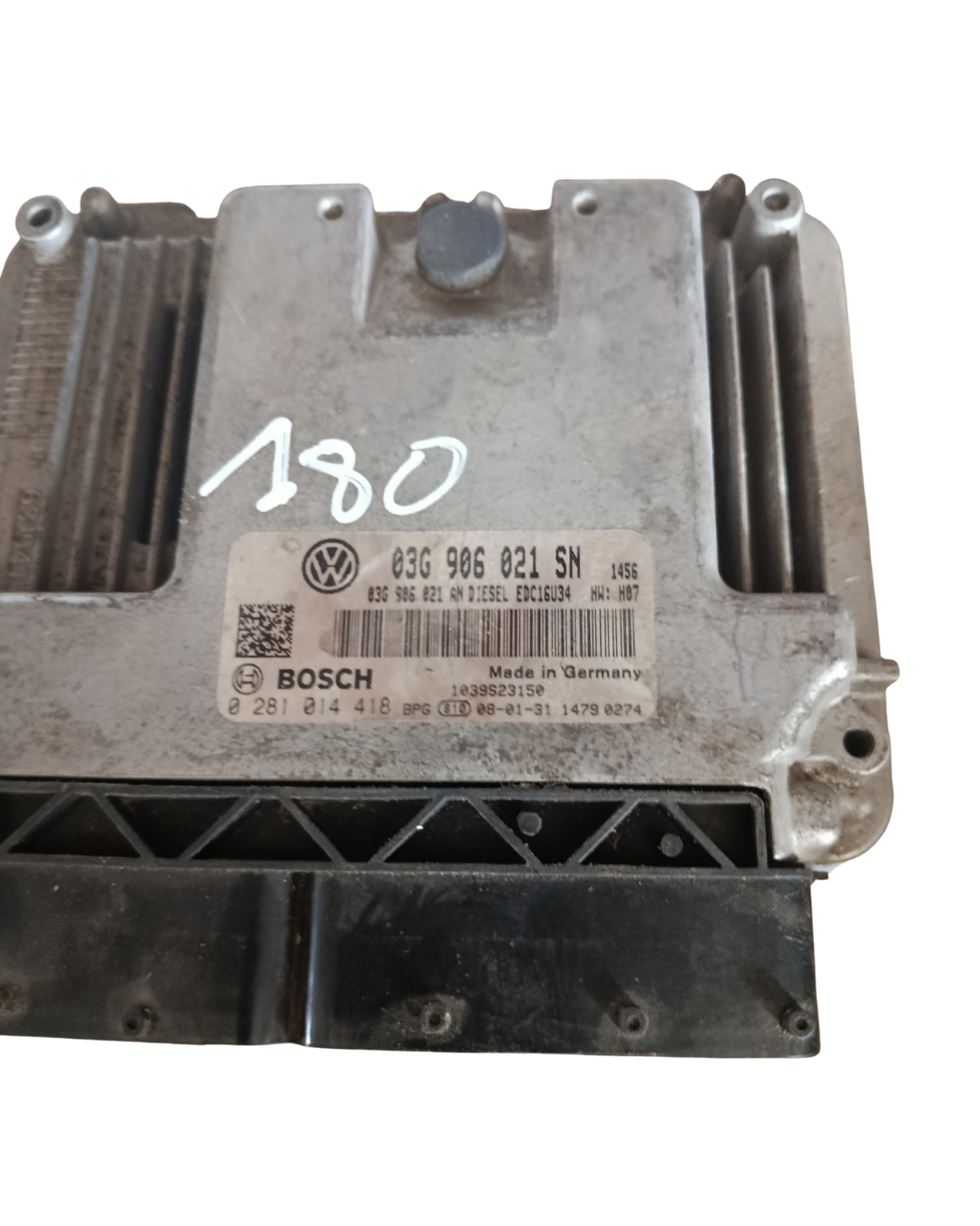 Calculateur Bosch 0281014418 bosch  golf5 seat altea toledo  touran a3 8p / 2.0tdi