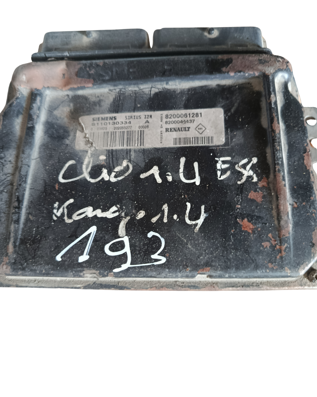 Calculateur S110130334 / clio2 twingo2 modus /1.4 16V 55 kW / 75 ch