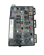 Boîte à fusibles – Réf. 13 268 306 opel astra h  opel  zaphira 1.9  cdti