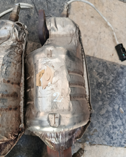 catalyseur d’origine Citroën / Peugeot référence 9672883980/c1 2 , c3 2, 3 , c4 cactus c-elysee ds3 108 208 2008 301 308 crosland aygo /1.0 vti  1.2 vti 1.2 purtech