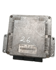 Calculateur moteur Bosch 0281010784 (EDC15C3)/ master2 trafic2 primstar vivaro2.5 dci cdti/