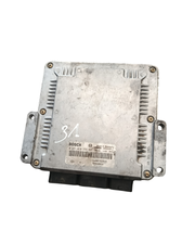 Calculateur moteur Bosch 0281010556 (EDC15C3)/laguna2 espace4 avantime vel satis /1.9 dci